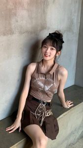 网红 来份烧鹅饭 原图去衣-脱衣论坛-社区-秘密图库