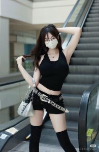 半口小希  图片去衣-脱衣论坛-社区-秘密图库