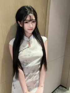 张雅倩 原图去衣 1-脱衣论坛-社区-秘密图库